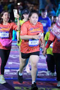 BIB: 3084, 4157
                            <button type="button" onclick="openModal(26250398)" class="btn btn-primary btn-sm float-right btn-popup" data-toggle="modal" data-target=".modal-high-quality">
                        <i class="fas fa-shopping-cart"></i> Add to Cart
                    </button>
                                            <button type="button" onclick="isThisMe(26250398, true)" class="btn btn-success btn-sm float-right btn-popup btn-isme hidden" data-toggle="tooltip" data-placement="bottom" title="นี่คือรูปของคุณใช่ไหม คลิกที่นี่เพื่อเอาเข้าอัลบั้ม">
                        <i class="fas fa-plus"></i> Add to album
                    </button>
                    <button type="button" onclick="isThisMe(26250398, false)" class="btn btn-warning btn-sm float-right btn-popup btn-isnotme hidden">
                        <i class="fas fa-ban"></i> Remove from album
                    </button>